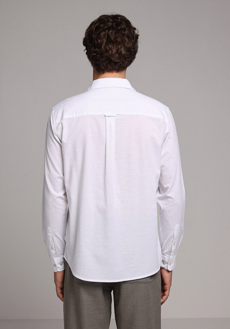 Imagine a Camasa Cu Maneca Lunga De Barbati Alb Regular Fit Cl1073846