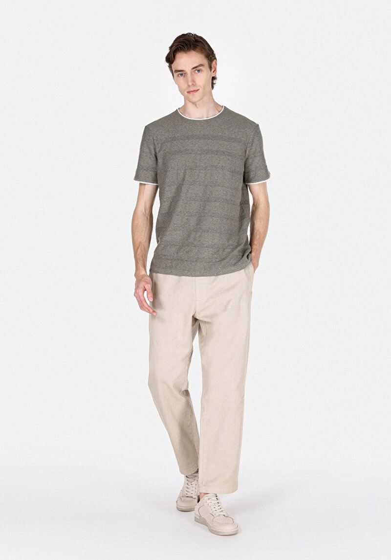 Imagine a Pulover Cu Mâneci Scurte De Barbati Kaki Regular Fit Cl1074003