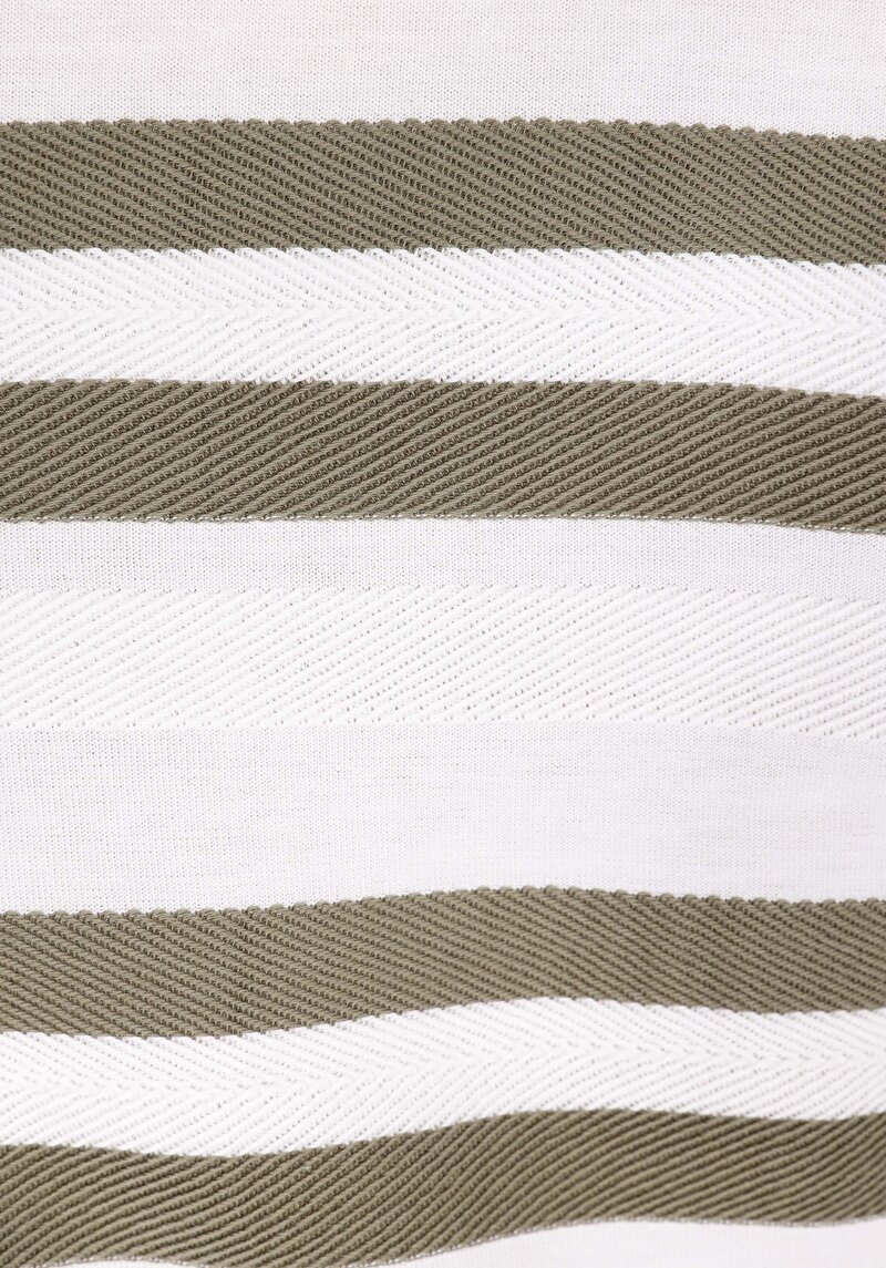 Imagine a Tricou Cu Maneca Scurta De Barbati Alb Regular Fit  Cl1068823