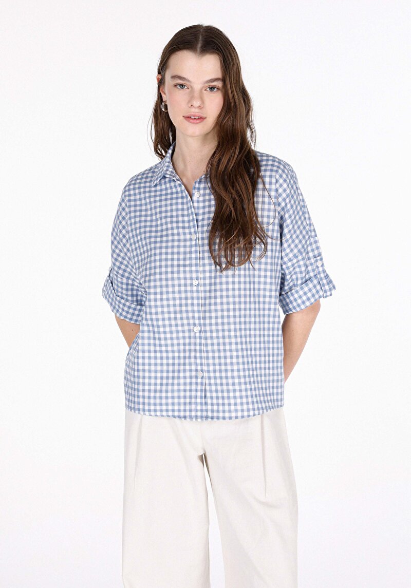 Imagine a Regular Fit Cămașă Gât În Carouri Cămașă Albastră Roll-Up Pentru Femei