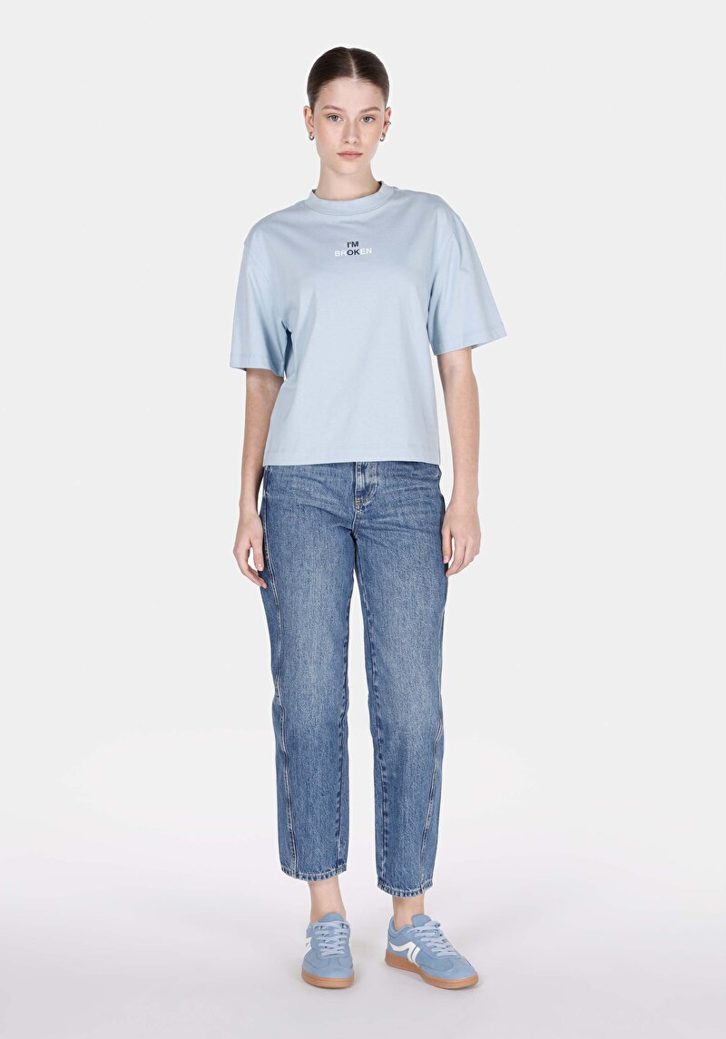 Imagine a Regular Fit Round Neck Imprimat Tricou Albastru Cu Mânecă Scurtă Pentru Femei