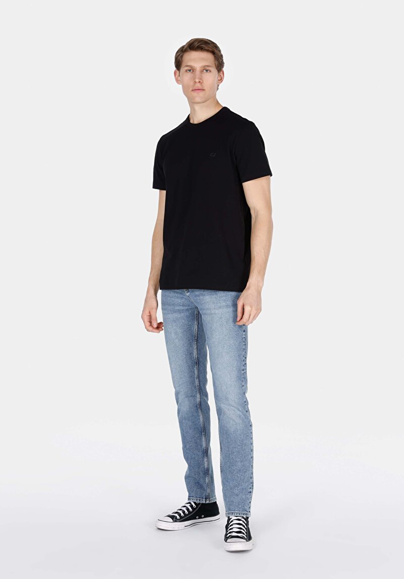 Imagine a Pantaloni De Barbati Denim Straight Fit 044 Karl Cl1073391