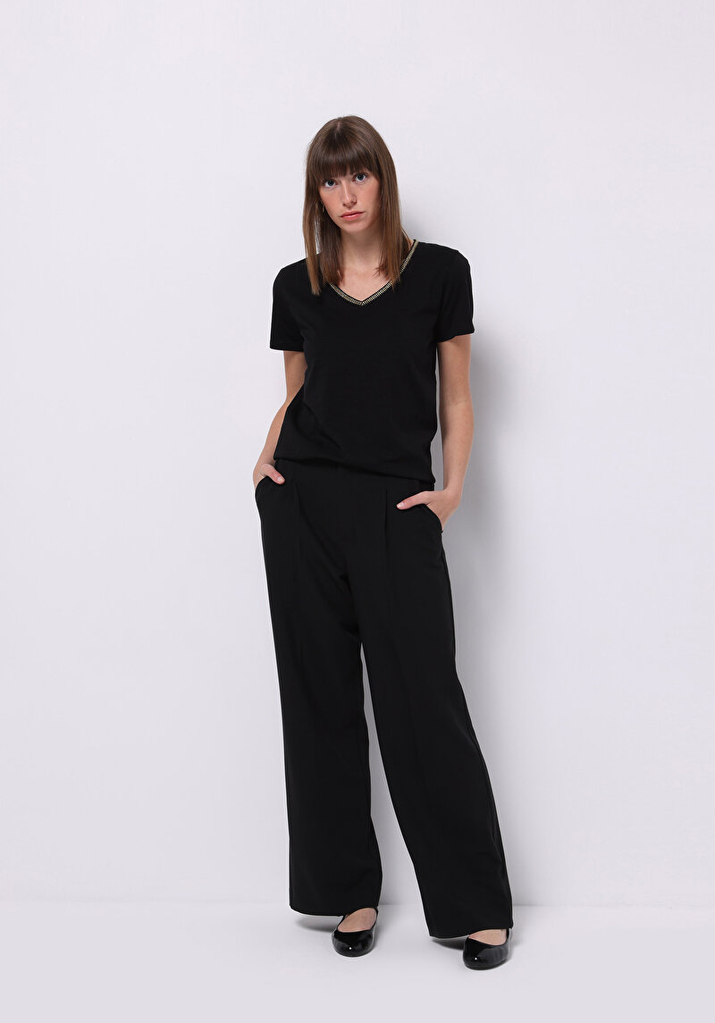 Afișați detalii pentru Regular Fit V-Neck Drept Negru Tricou Manșon Scurt Pentru Femei