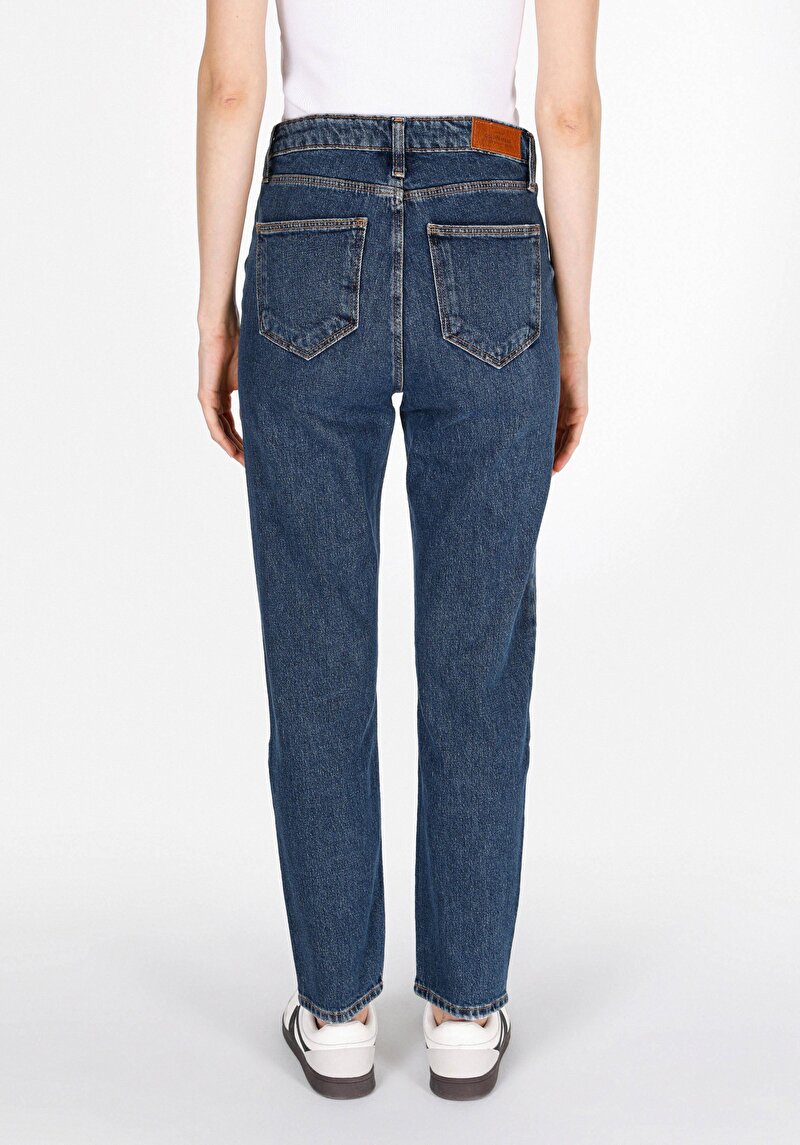 Afișați detalii pentru Slim Fit Mid Waist Straight Leg Blugi İndigo Pentru Femei