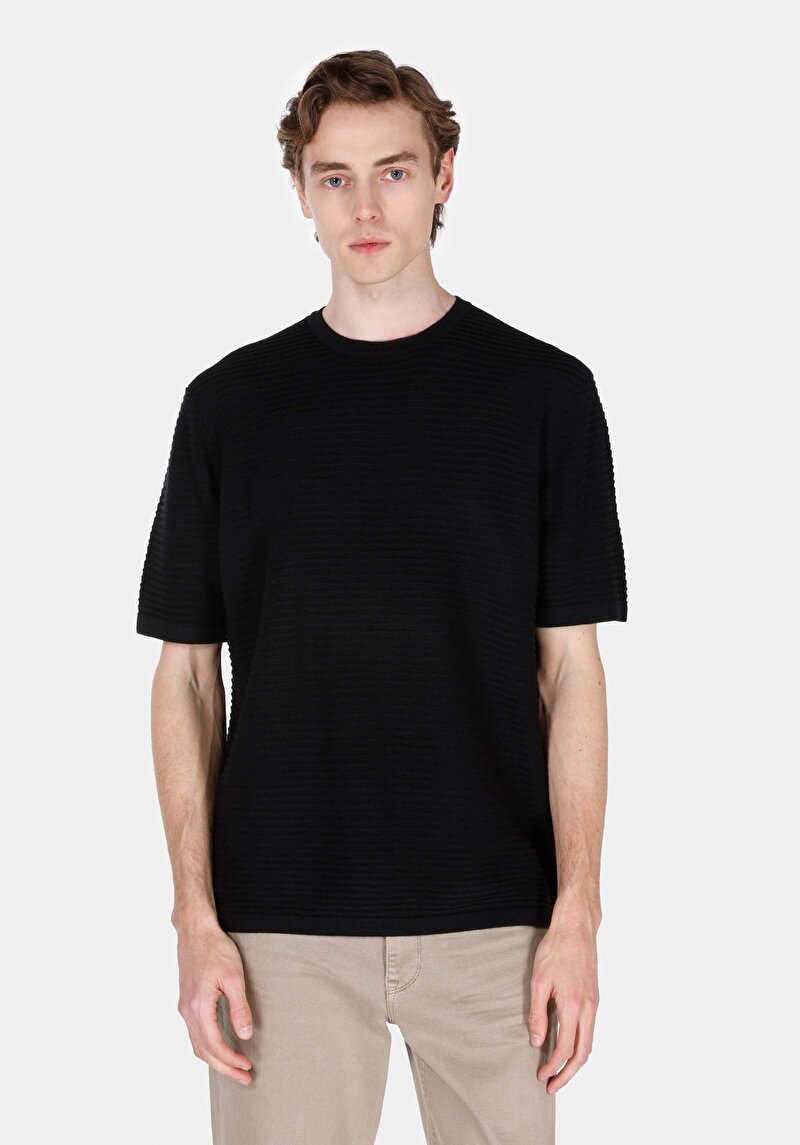 Imagine a Pulover Cu Mâneci Scurte De Barbati Negru Comfort Fit Cl1073996