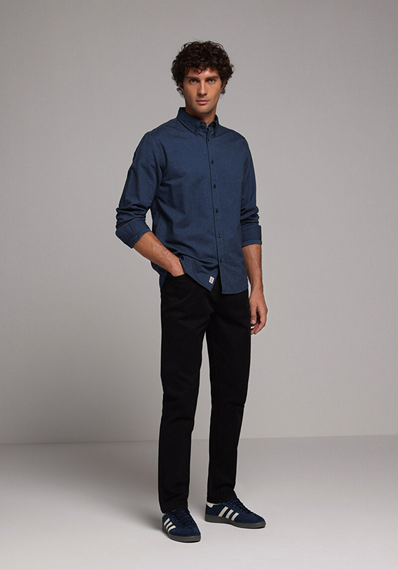 Imagine a Camasa Cu Maneca Lunga De Barbati Albastru Marin Regular Fit Cl1073845