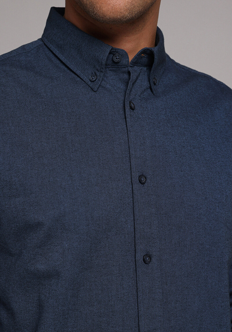 Imagine a Camasa Cu Maneca Lunga De Barbati Albastru Marin Regular Fit Cl1073845
