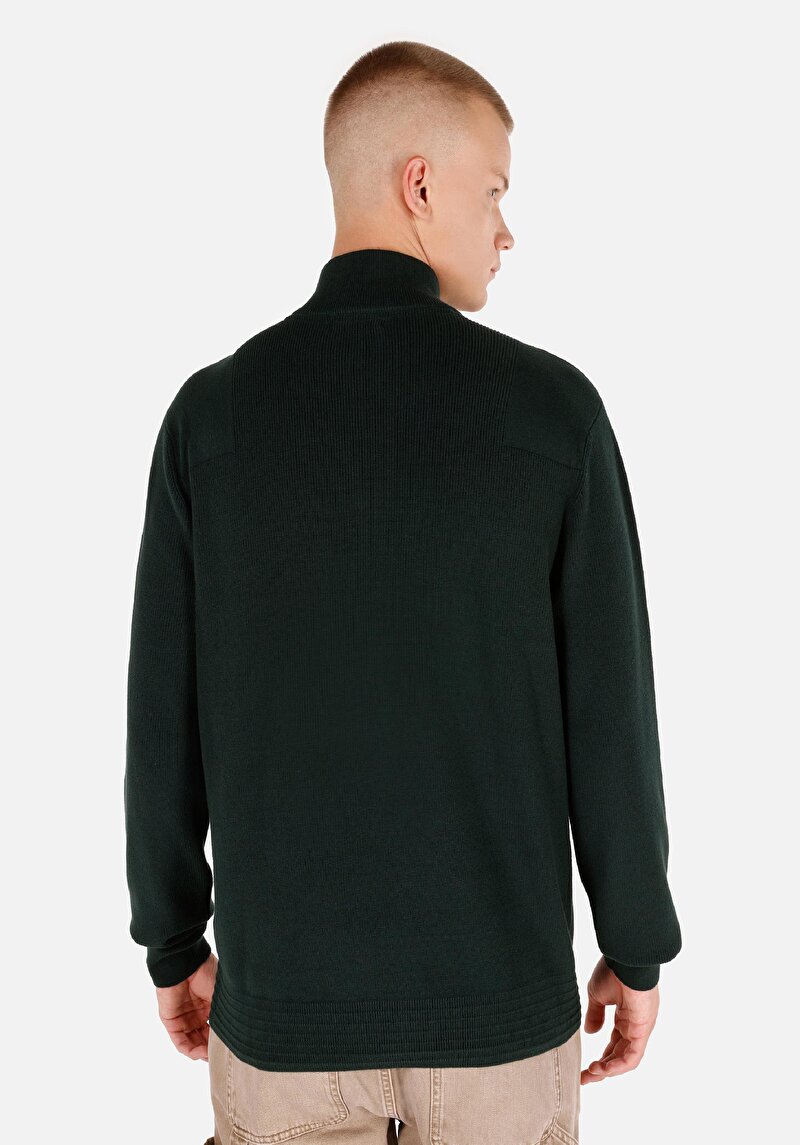 Imagine a Pulover De Barbati Verde Regular Fit Cl1069884