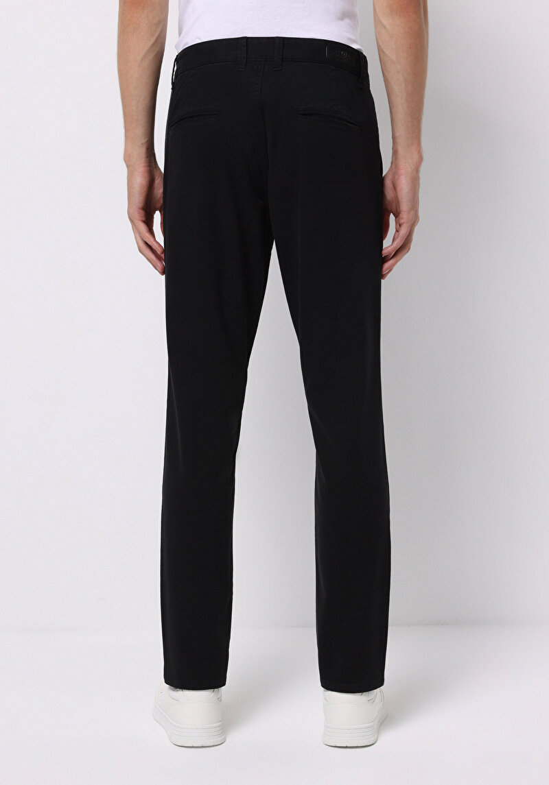 Afișați detalii pentru Pantaloni De Barbati Negru Slim Fit  Cl1049749