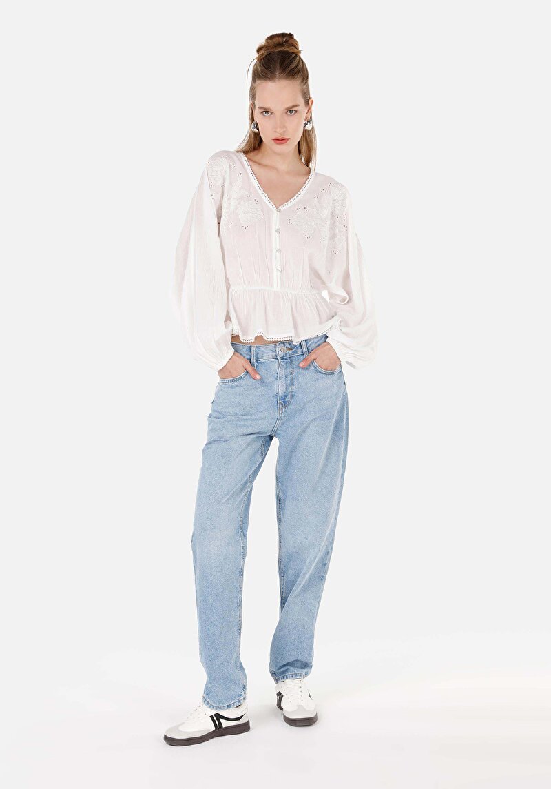 Imagine a Regular Fit V-Neck Drept Cămașă Albă Cu Mânecă Lungă Pentru Femei