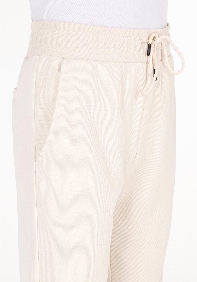 Afișați detalii pentru Pantaloni De Trening De Barbati Ecru Regular Fit  Cl1070052