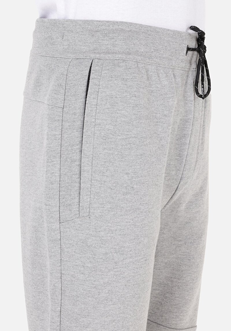 Afișați detalii pentru Pantaloni De Trening De Barbati Gri Regular Fit  Cl1070126