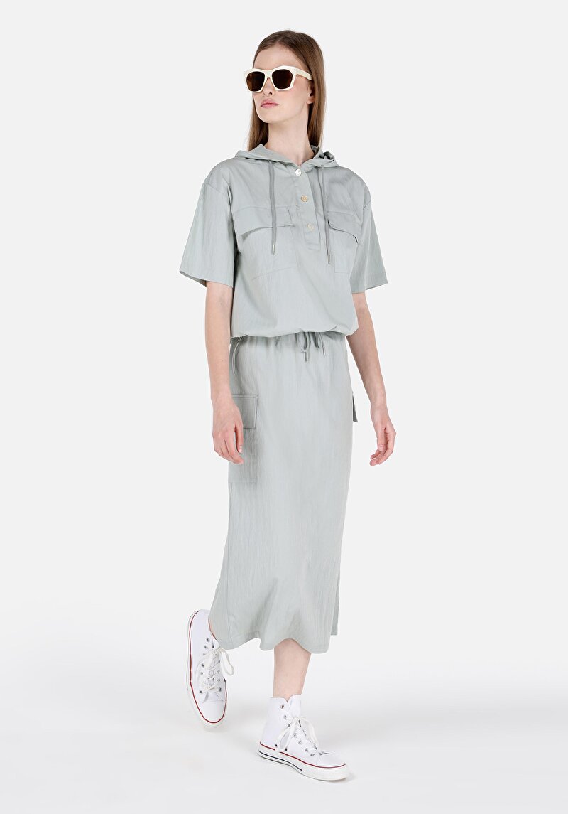 Imagine a Fusta De Dama Verde Midi Cl1068946