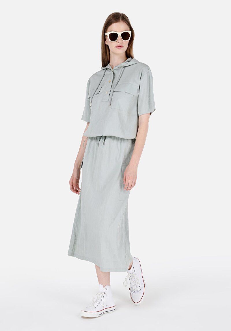 Imagine a Fusta De Dama Verde Midi Cl1068946