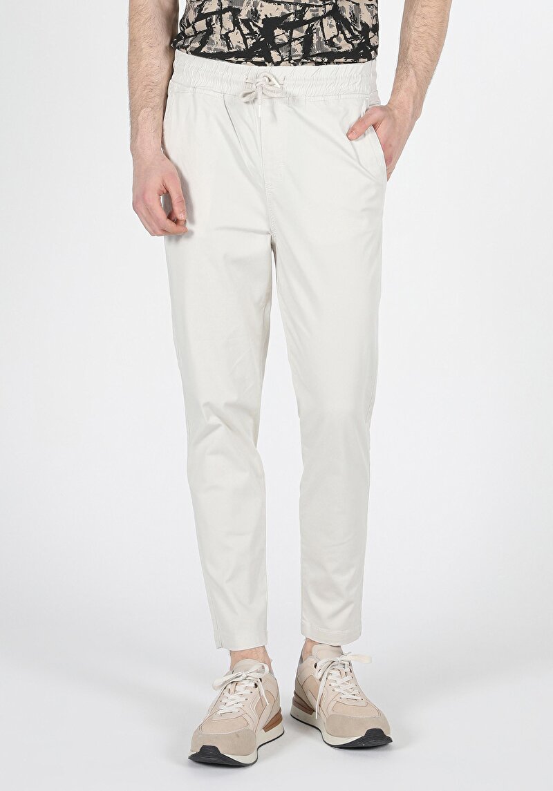 Afișați detalii pentru Pantaloni De Barbati Alb Comfort Fit  Cl1057982