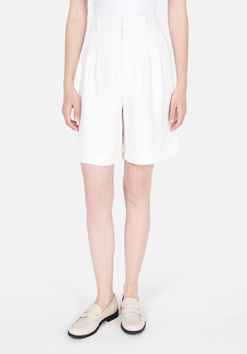 Imagine a Regular Fit Talie Înaltă Drept Pantaloni Scurți Albi Pentru Femei