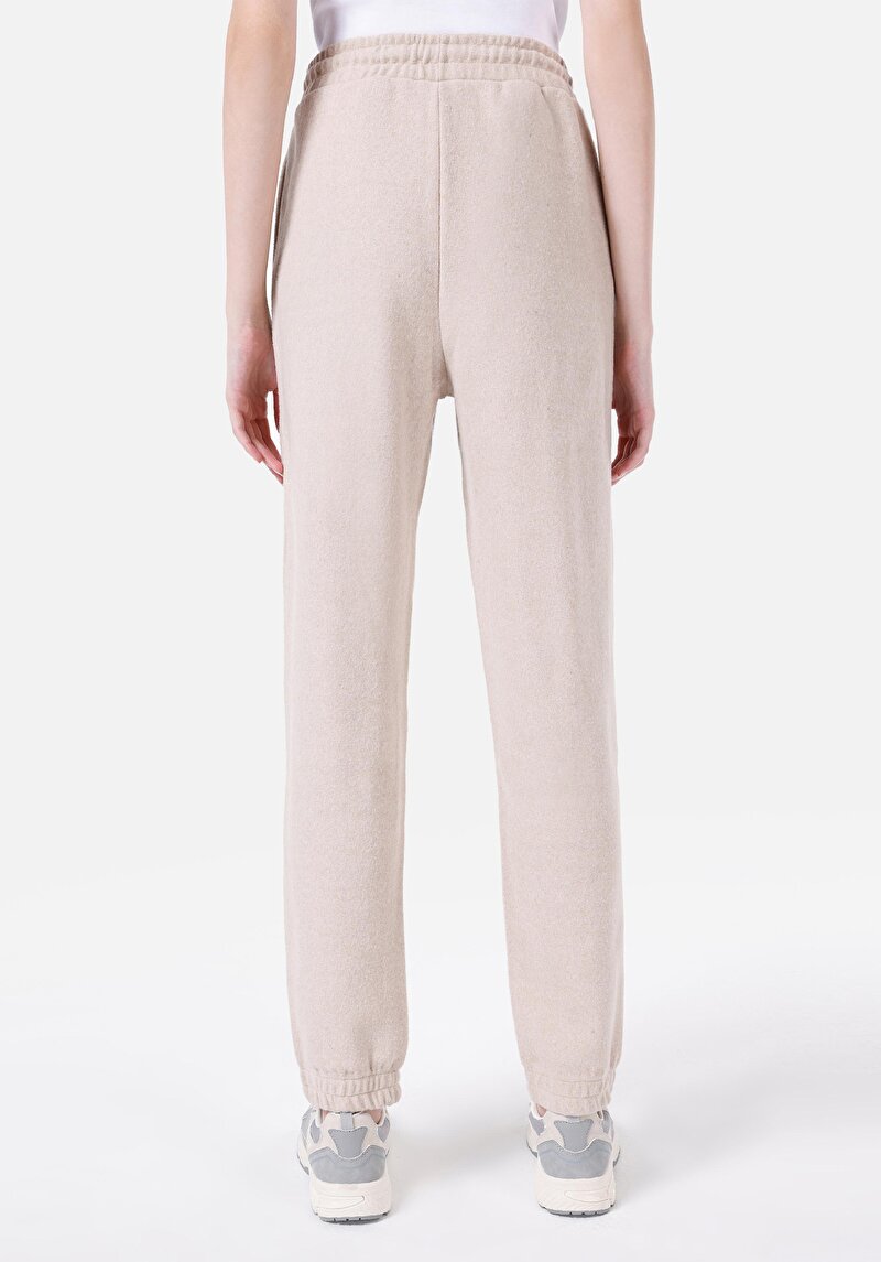 Imagine a Pantaloni De Trening De Dama Regular Fit Cl1065647