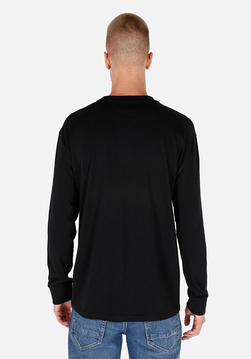 Imagine a Tricou Cu Maneca Lunga De Barbati Negru Regular Fit Cl1065666