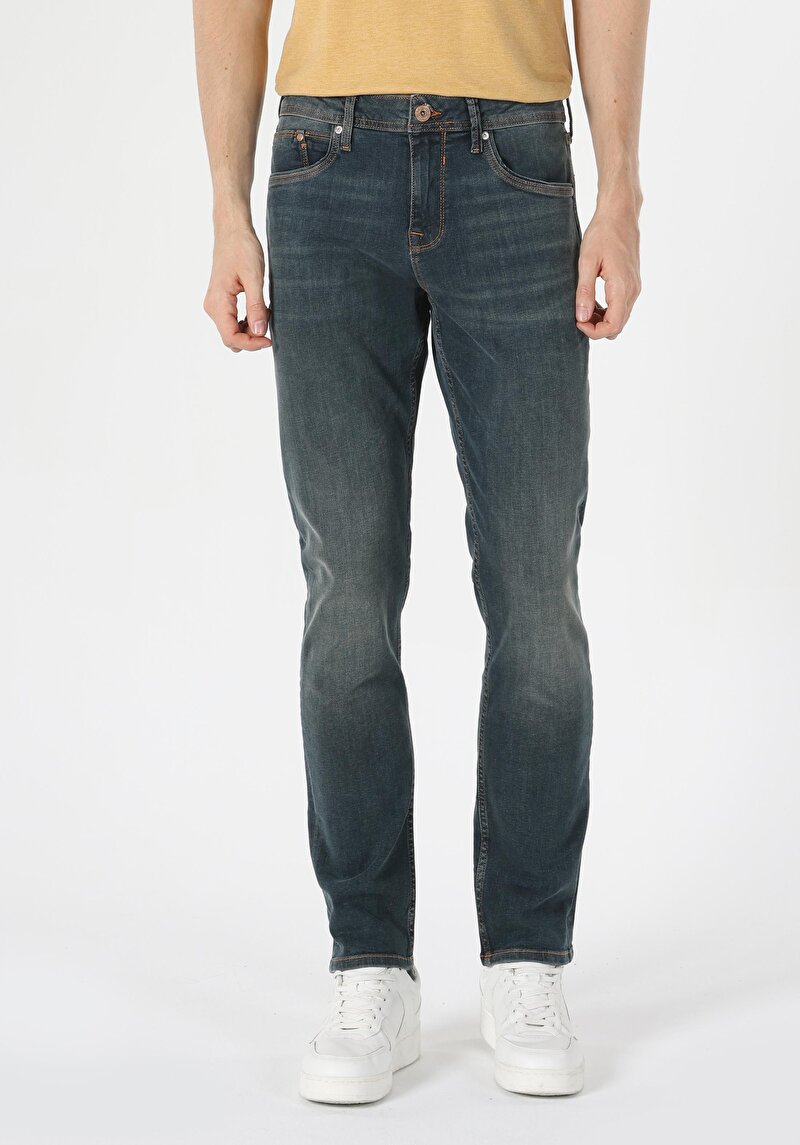 Afișați detalii pentru Pantaloni De Barbati Verde Straight Fit 044 Karl Cl1062426