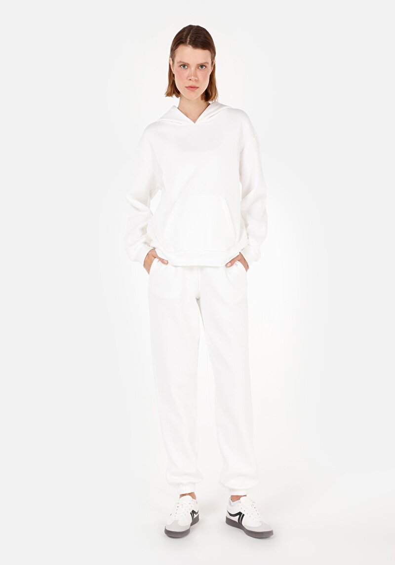 Imagine a Pantaloni De Trening De Dama Alb Regular Fit  Cl1065686