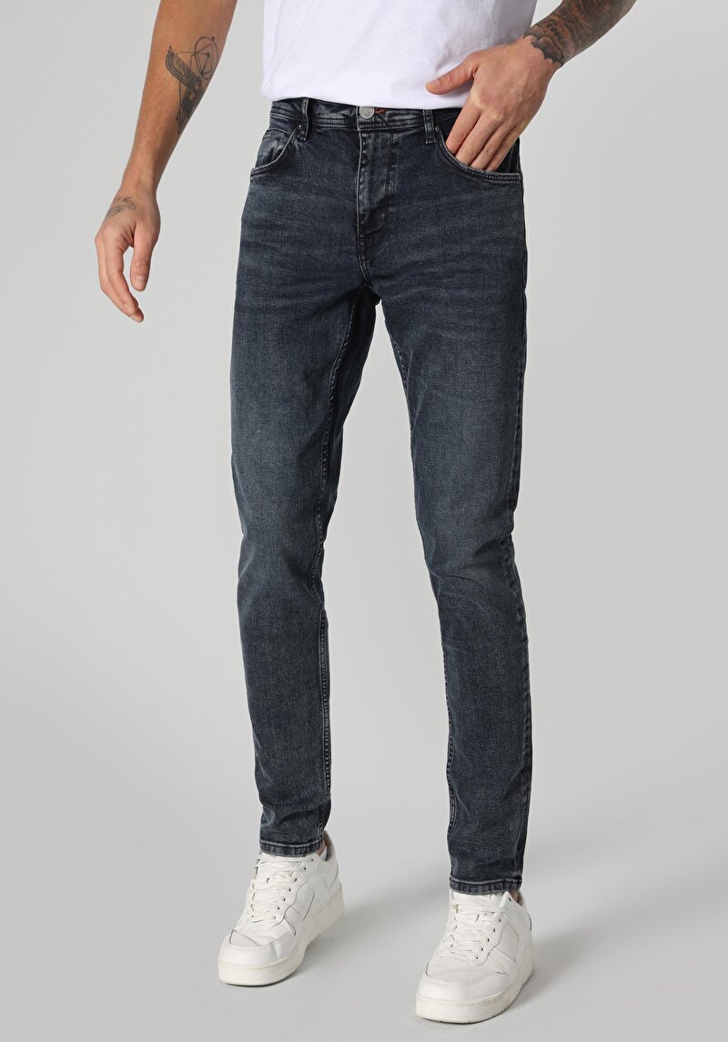 Imagine a Blugi Din Denim Pentru Bărbați Cu Talie Joasă Și Talie İngustă Slim Fit