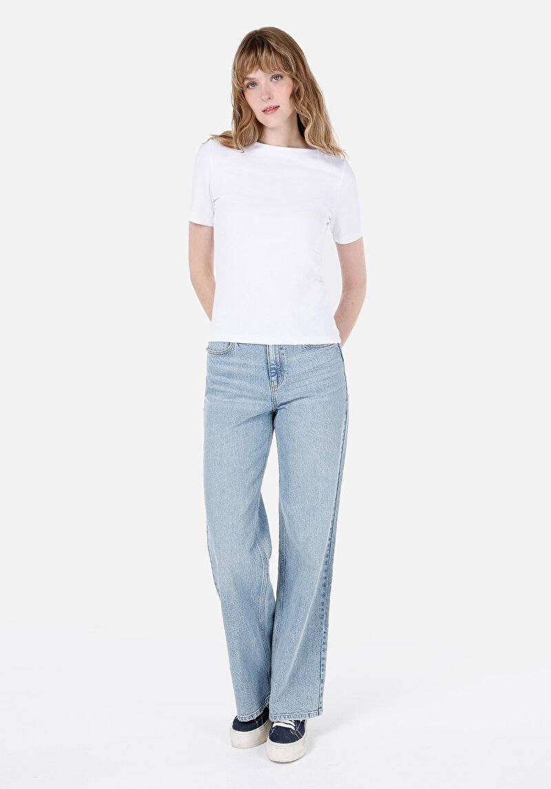 Afișați detalii pentru Tricou Cu Maneca Scurta De Dama Alb Slim Fit  Cl1058493