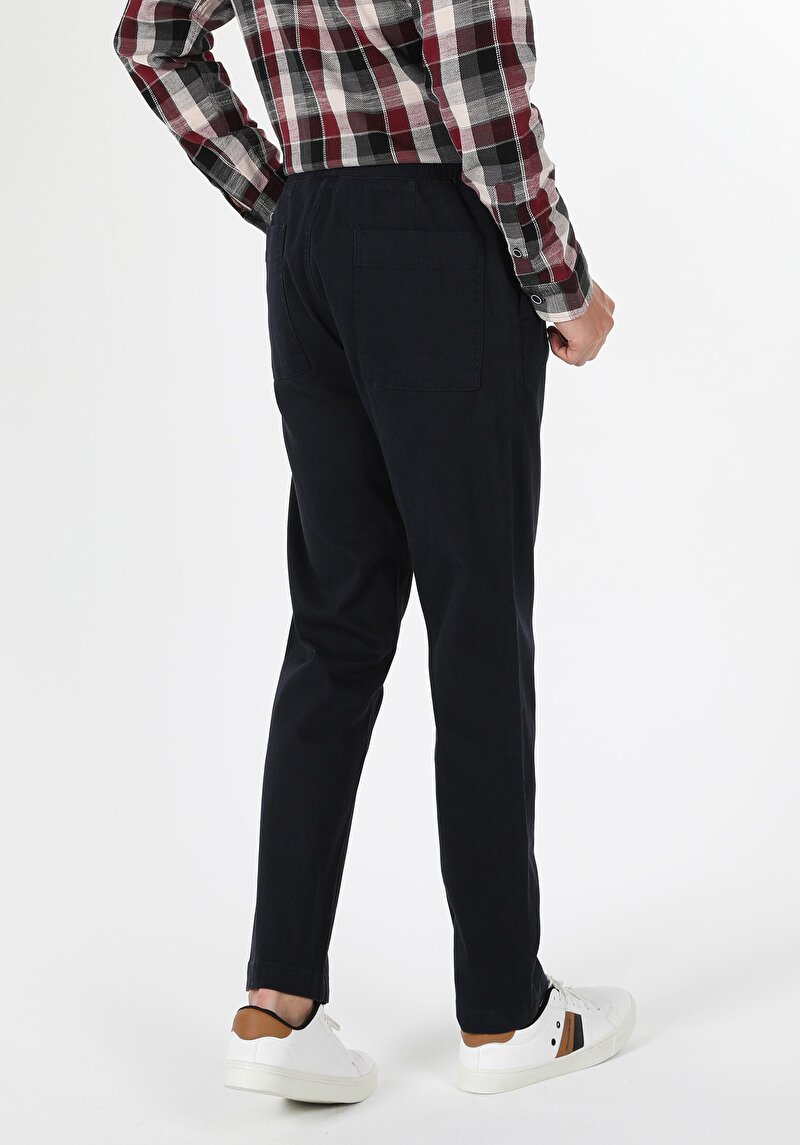 Imagine a Pantaloni De Barbati Albastru Marin Baggy Fit Cl1059704