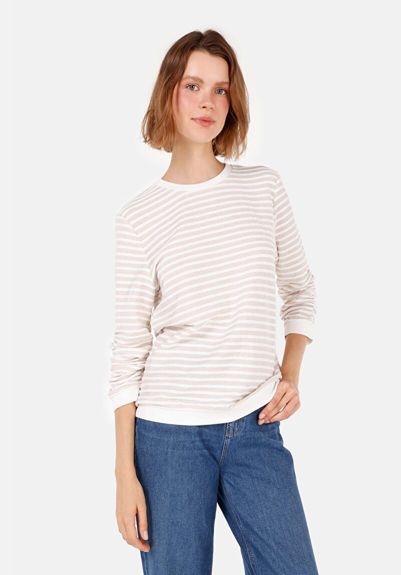 Imagine a Tricou Cu Maneca Lunga De Dama Bej Regular Fit  Cl1070221