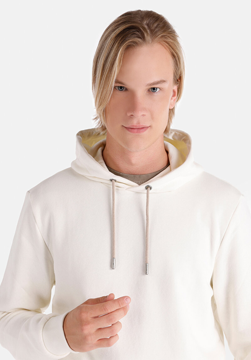 Afișați detalii pentru Hanorac / Bluza De Barbati Alb Regular Fit  Cl1059712