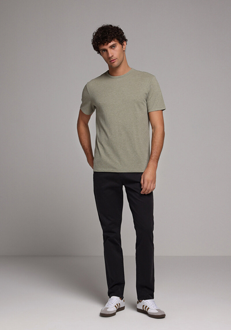 Imagine a Pantaloni Gri Pentru Bărbați Cu Talie Dreaptă Cu Talie Dreaptă