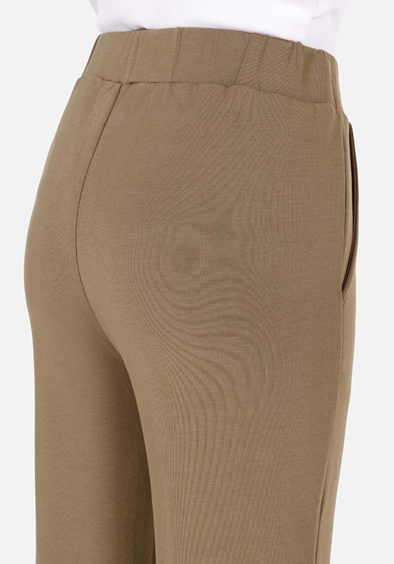 Afișați detalii pentru Pantaloni De Trening De Dama Kaki Regular Fit  Cl1070252