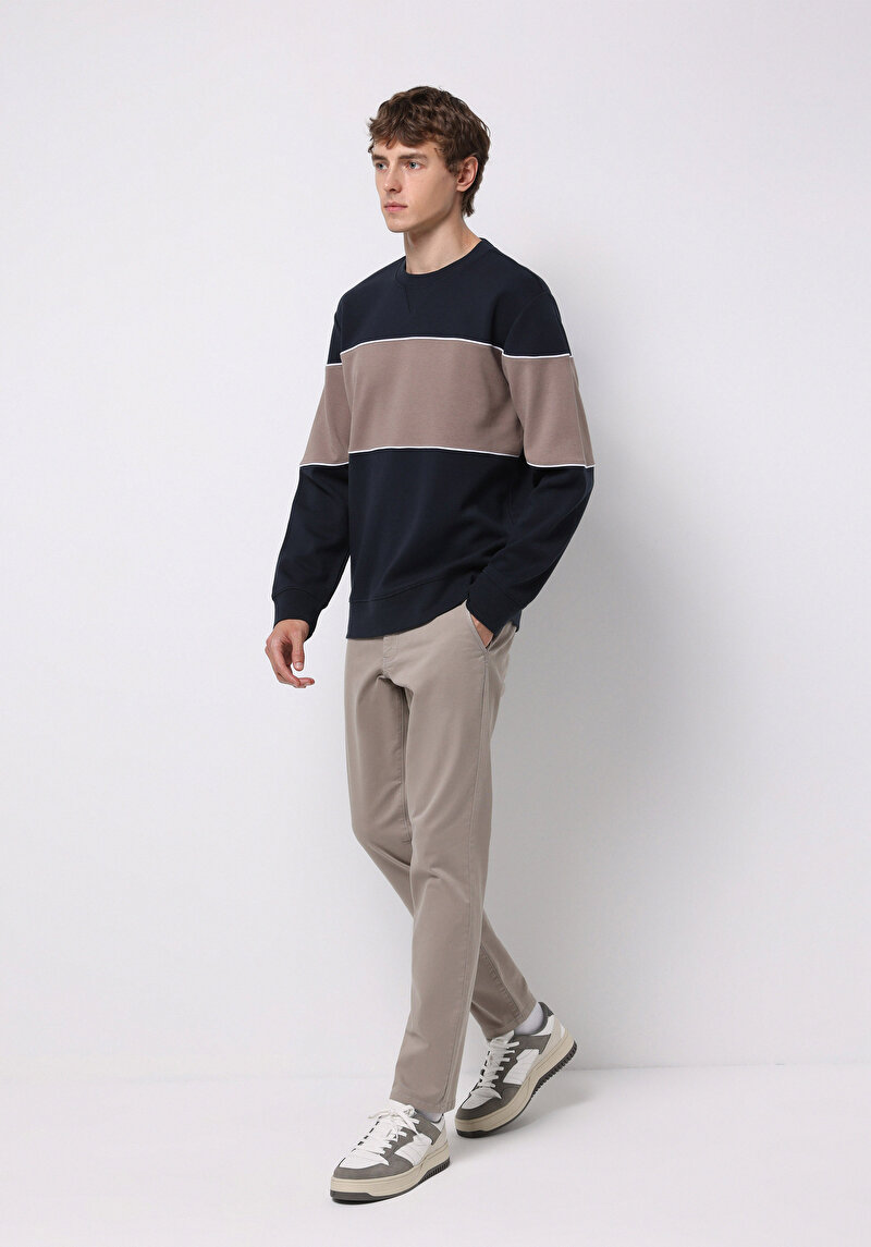 Imagine a Pantaloni De Barbati Bej Slim Fit Cl1049749