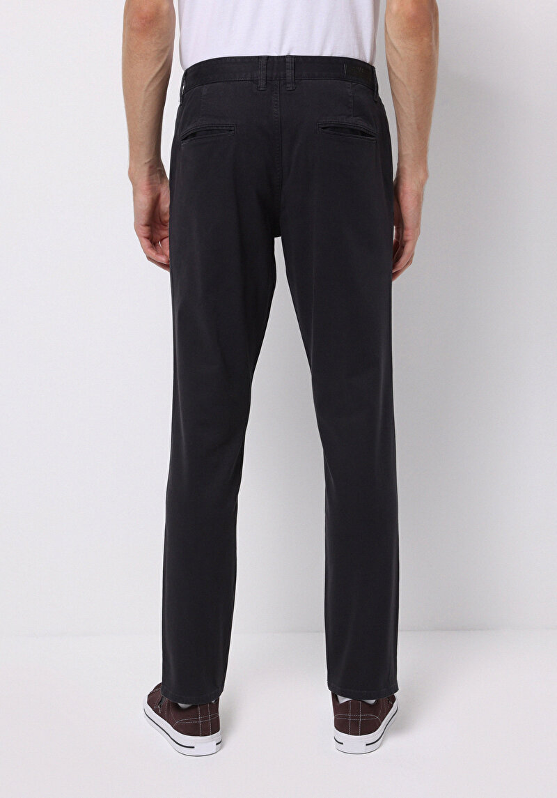 Imagine a Pantaloni De Barbati Slim Fit Cl1049749