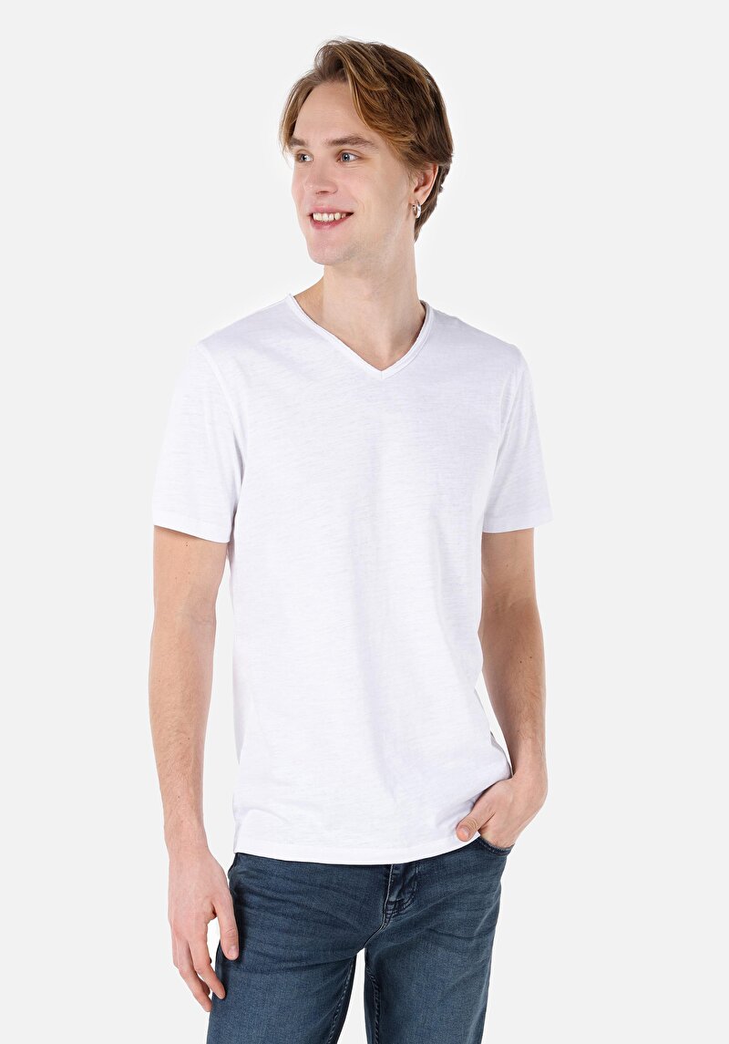 Imagine a Regular Fit Tricou Alb Cu Mânecă Scurtă Pentru Bărbați Cu Decolteu În V
