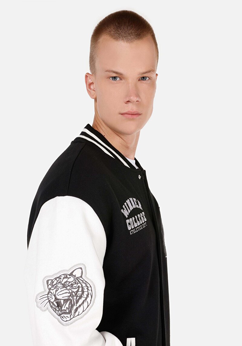 Afișați detalii pentru Jacheta De Barbati Negru Regular Fit  Cl1070305