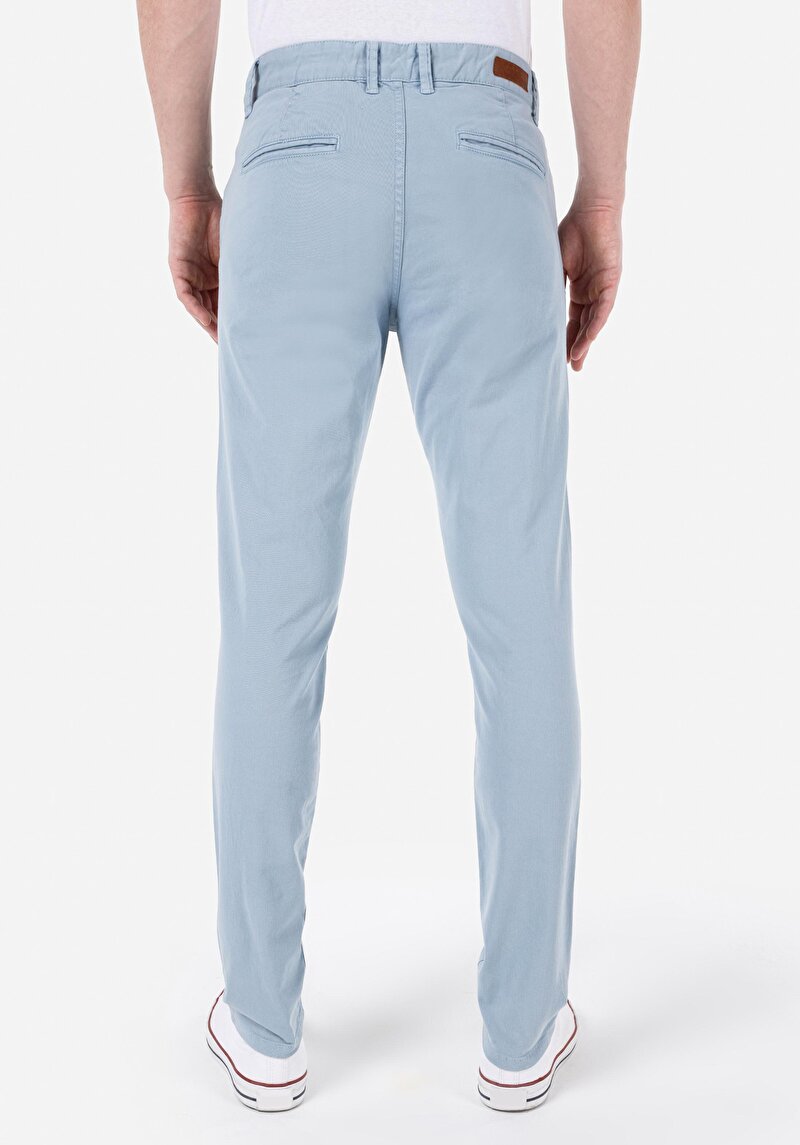 Imagine a Pantaloni Albaștri Pentru Bărbați Slim Fit Mid Waist Straight Leg