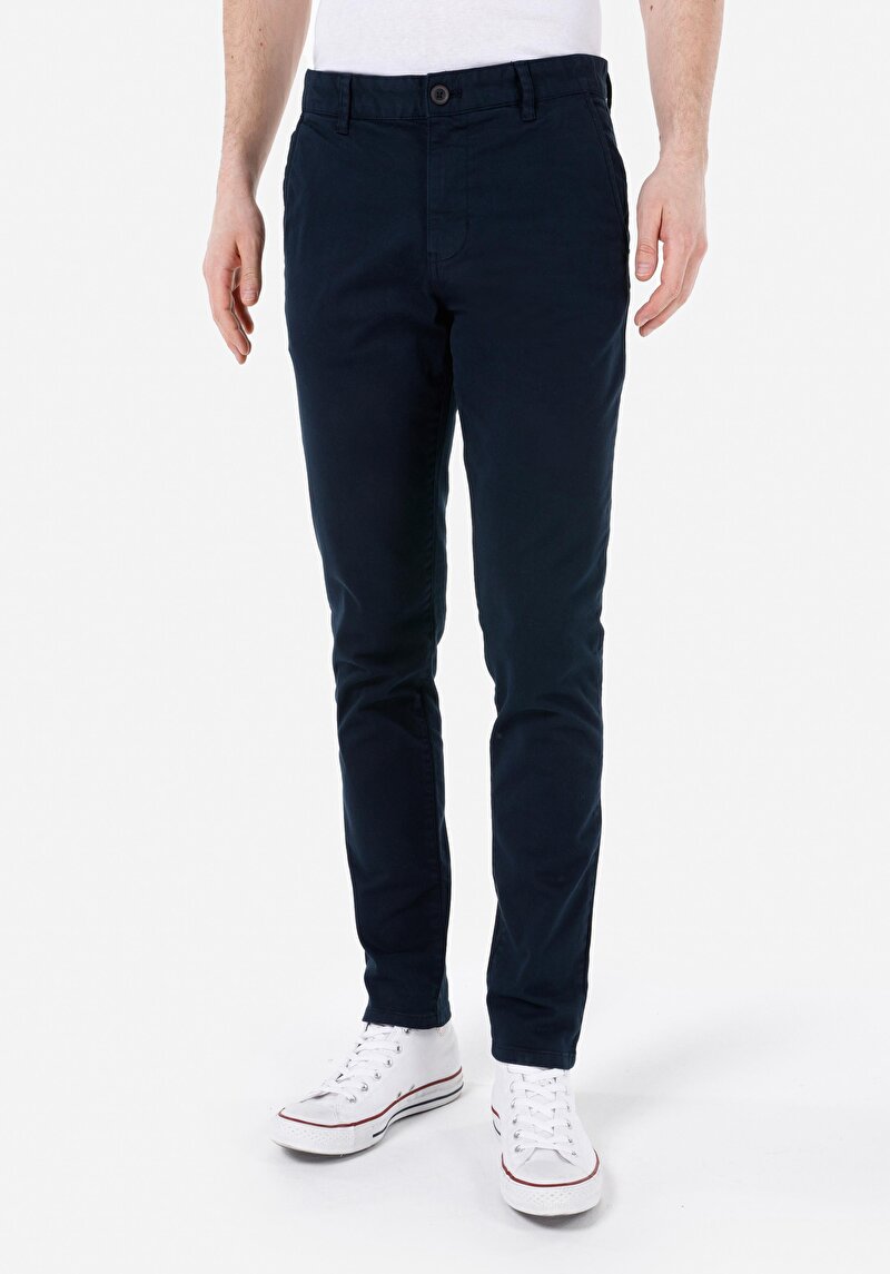 Imagine a Pantaloni Slim Fit Mid Waist Straight Leg Bleumarin Pentru Bărbați