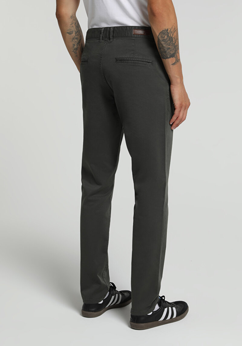 Imagine a Pantaloni De Barbati Verde Slim Fit Cl1049749