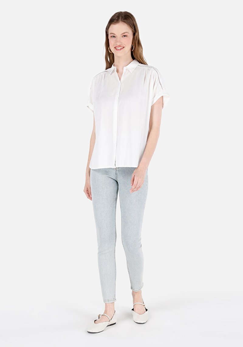 Imagine a Blugi Skinny Fit Indigo Pentru Femei