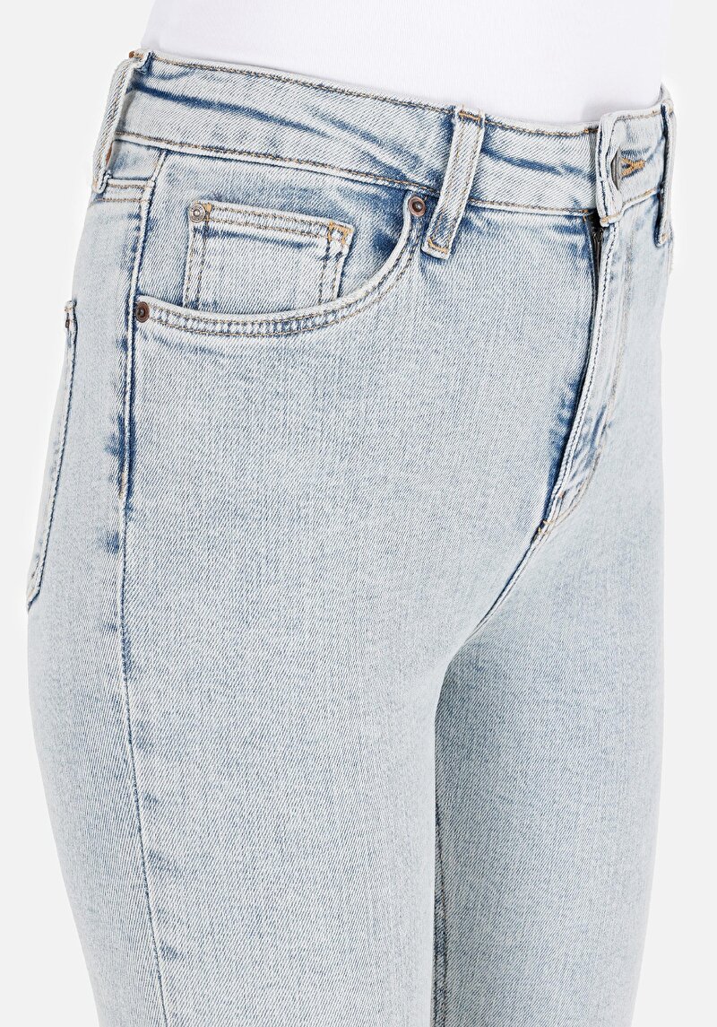 Afișați detalii pentru Blugi Skinny Fit Indigo Pentru Femei