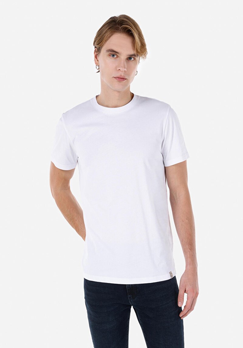Imagine a Regular Fit Round Neck Drept Bărbați Alb Tricou Cu Mânecă Scurtă Cl1058592