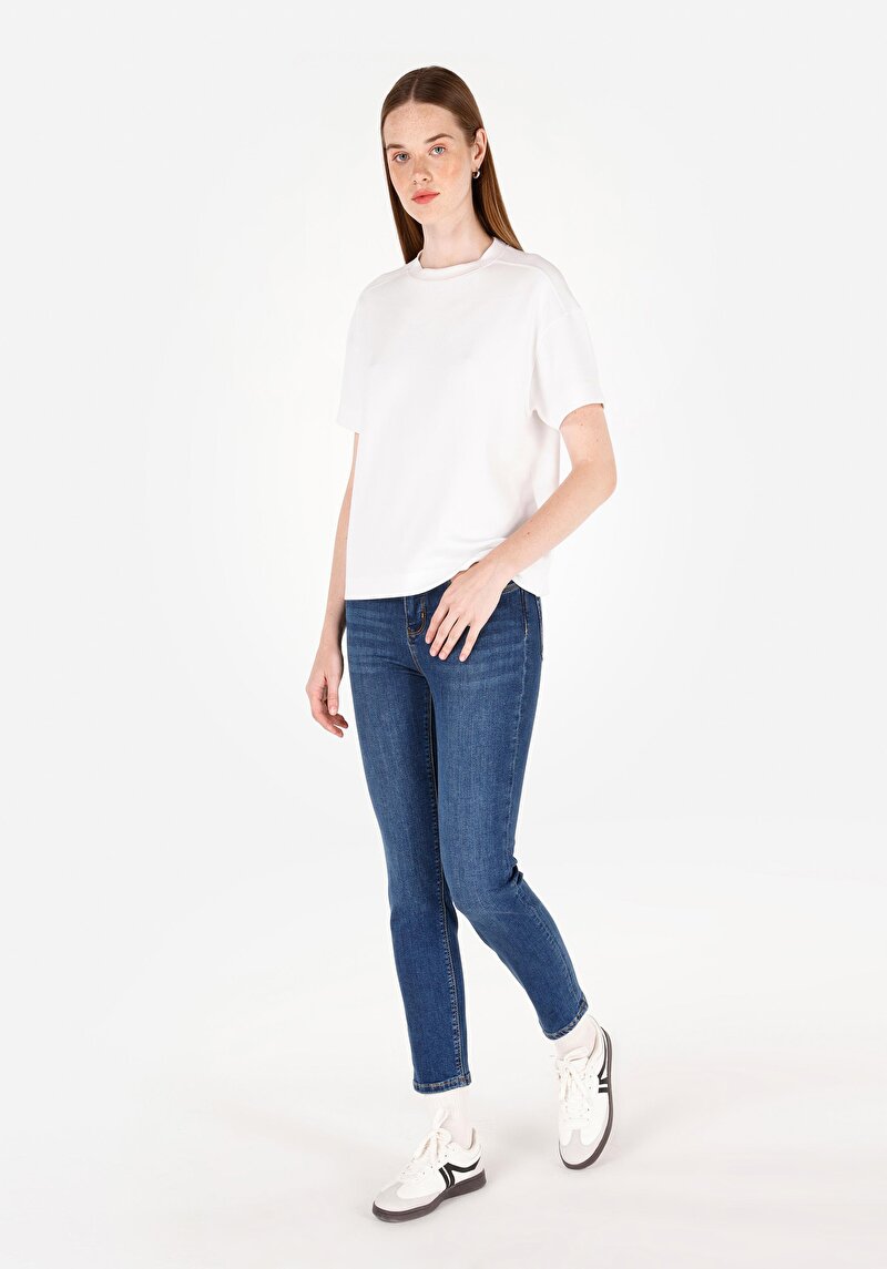 Imagine a Blugi Slim Fit Indigo Pentru Femei