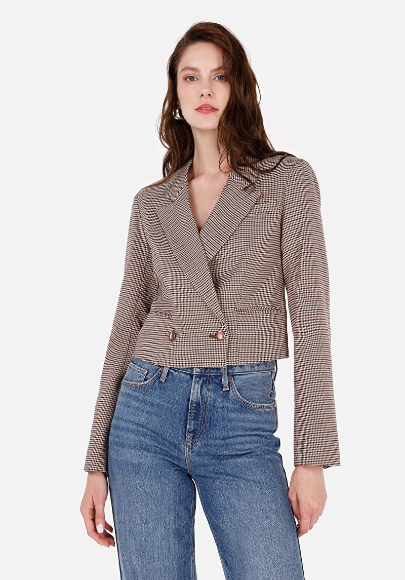 Imagine a Jachetă Bej Pentru Femei Regular Fit