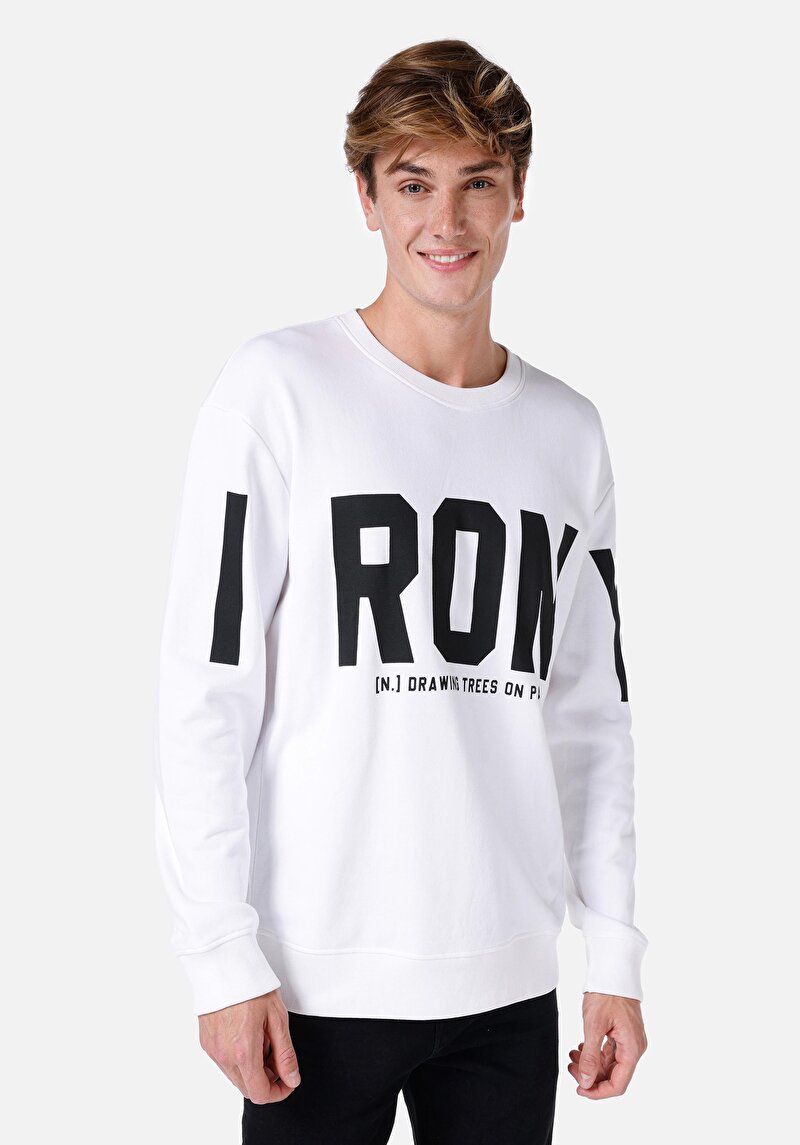 Imagine a Hanorac / Bluza De Barbati Alb Comfort Fit scris 100% bumbac Cl1067465