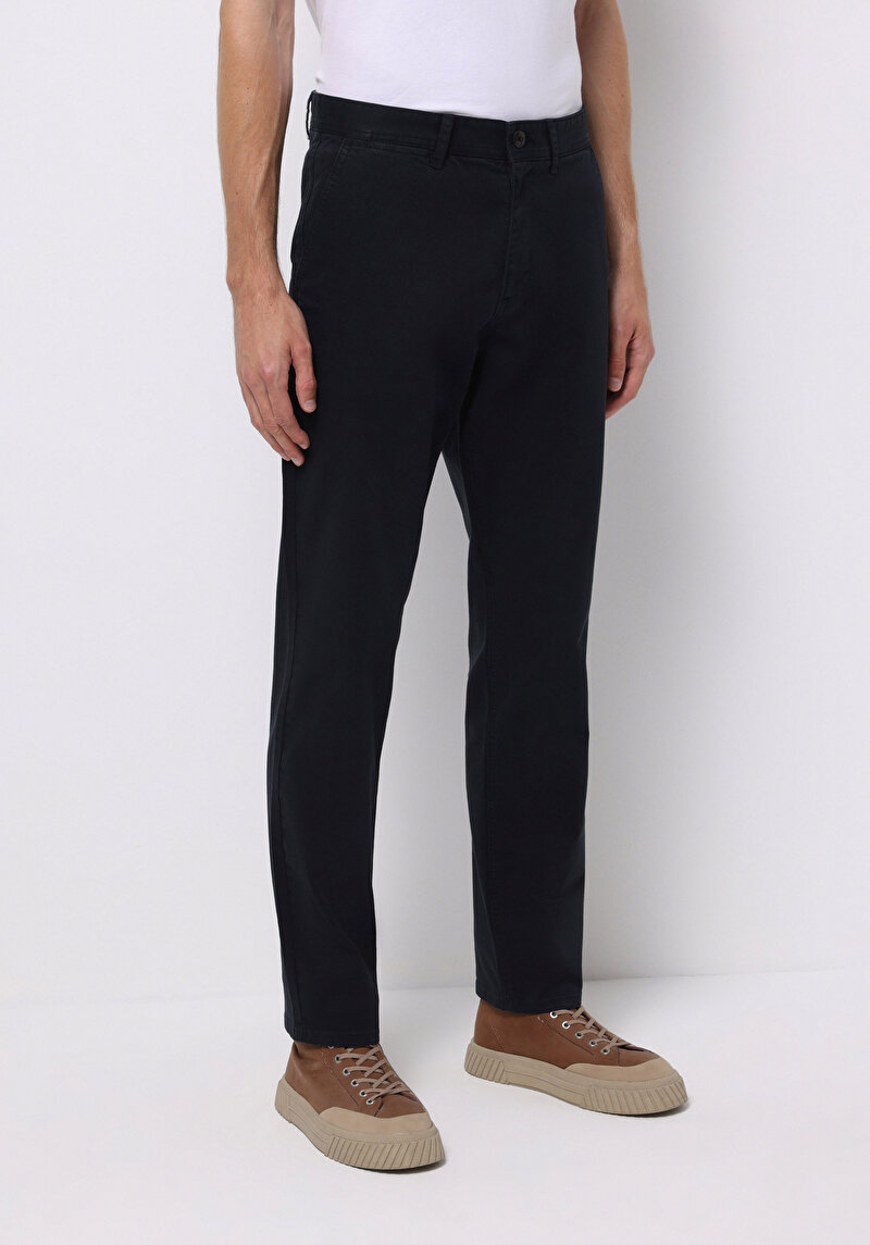 Imagine a Pantaloni De Barbati Albastru Marin Regular Fit Cl1049750
