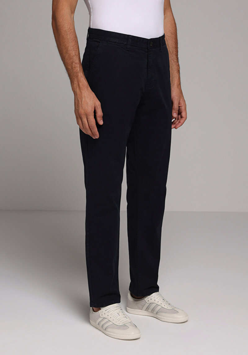 Imagine a Pantaloni De Barbati Albastru Marin Regular Fit Cl1049750