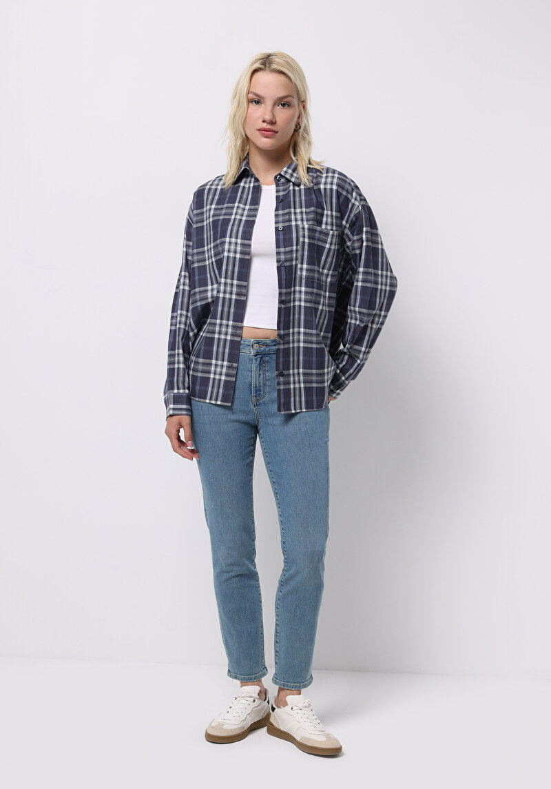 Imagine a Cămașă Relax Fit Gât În Carouri Cămașă Cu Mânecă Lungă Bleumarin Pentru Femei