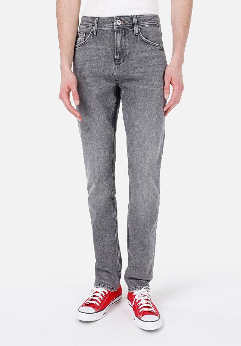 Afișați detalii pentru Blugi Negri Bărbați Cu Potrivire Dreaptă