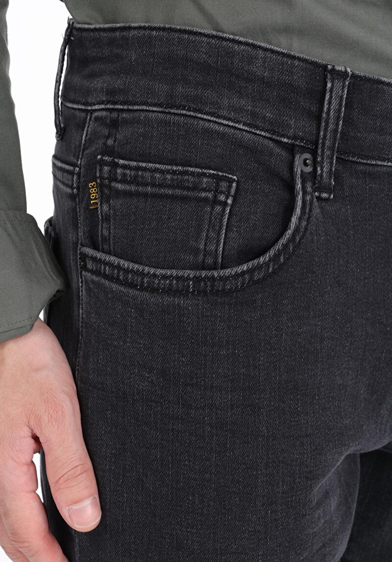 Afișați detalii pentru Blugi Din Denim Pentru Bărbați Cu Talie Joasă Și Talie İngustă Slim Fit