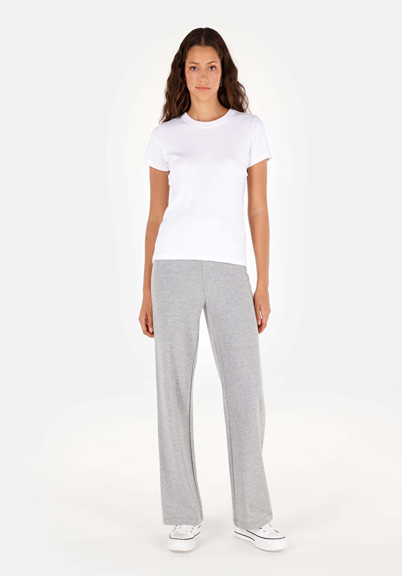 Imagine a Pantaloni De Trening De Dama Gri Regular Fit  Cl1070462